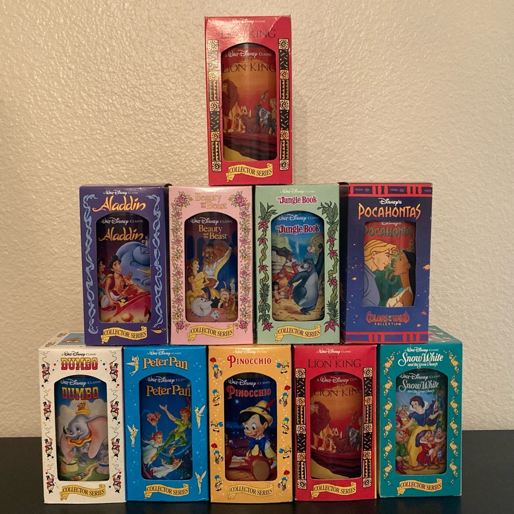 Complete Set Burger King Walt Disney Collector Series 8 Glasses plus two bonus